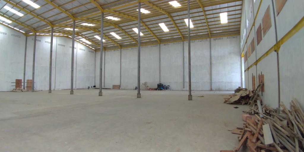 Gudang Bangunan Baru Dinding Tinggi 14.5 m di Delta Silikon Cikarang — foto 3