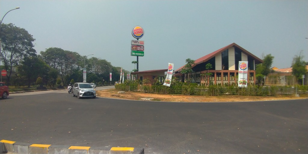 Disewakan Kavling Komersial di Samping Burger King Jababeka Cikarang Dekat Lippo Cikarang — foto 2