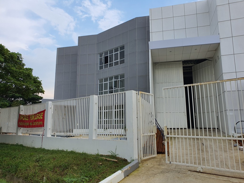 Baru dan Istimewa Gudang Cikarang di Delta Silikon Lippo Cikarang dkt Gudang Jababeka Cikarang — foto 2