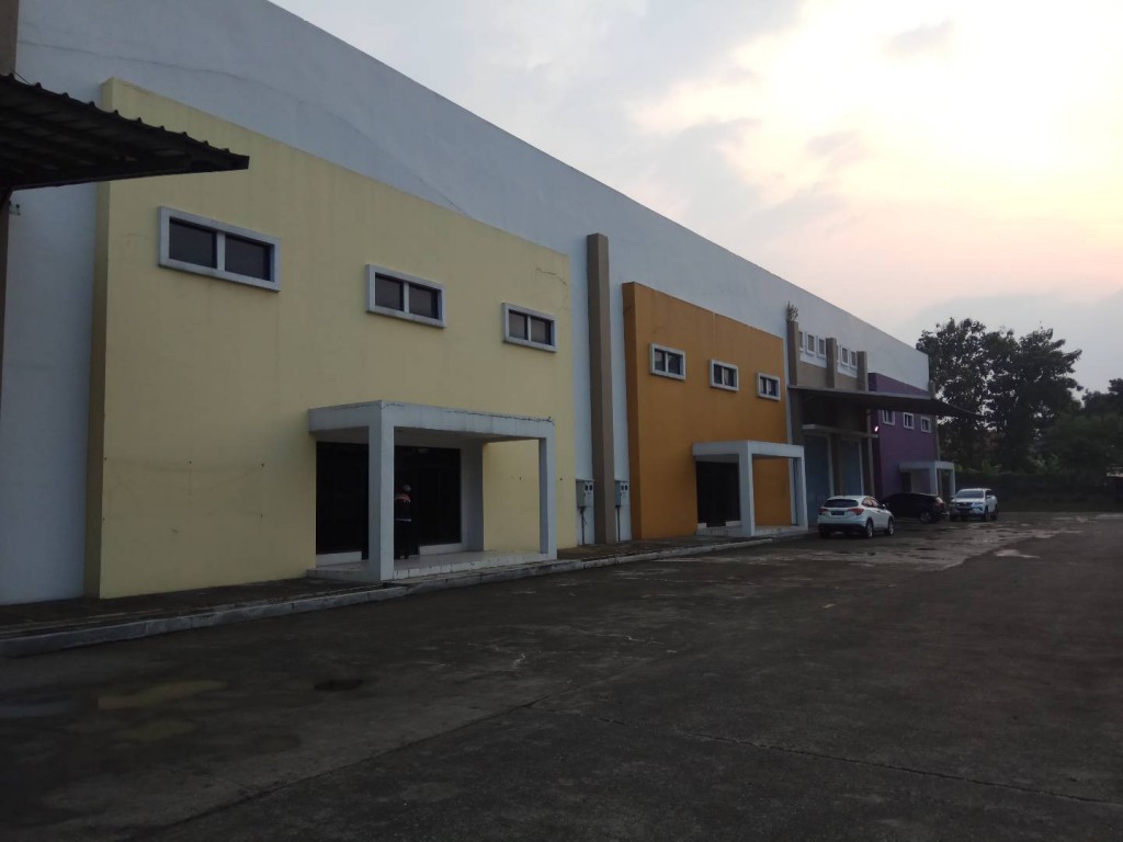 Hanya Dua Unit, Gudang MM2100 Cibitung, Dekat Gudang Jababeka Cikarang — foto 5