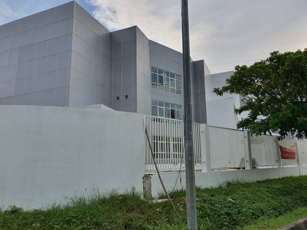 Gudang Baru Luas dan Strategis di Cikarang Delta Silikon, Gudang Jababeka Cikarang — foto 1