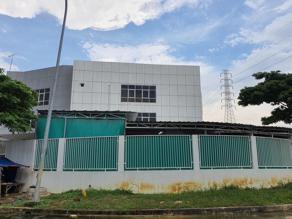 Gudang Baru Siap Pakai di Cikarang Delta Silikon, Gudang Jababeka Cikarang — foto 3