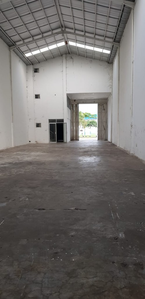 Termurah Gudang Delta Comercial Park Delta Silikon Lippo Cikarang Hadap Jalan Raya Boulevar — foto 3
