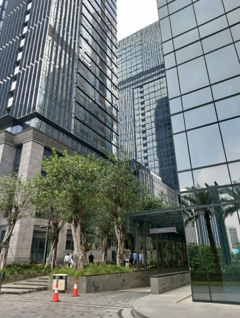 Disewakan Kantor Semi Furnished di Kawasan Perkantoran SCBD Sudirman — foto 2