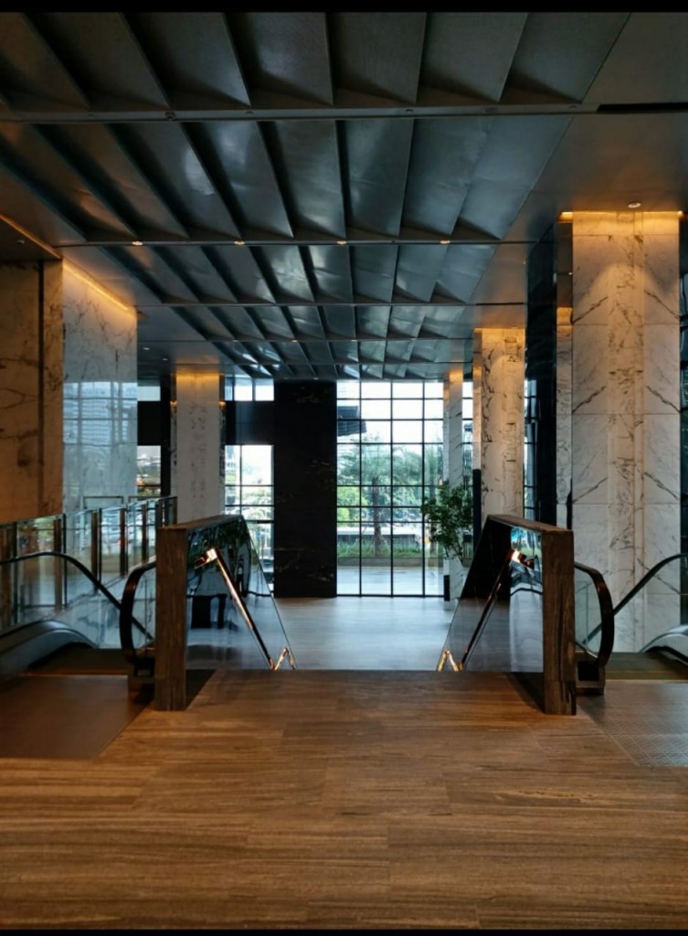 Disewakan Kantor Semi Furnished di Kawasan Perkantoran SCBD Sudirman — foto 3