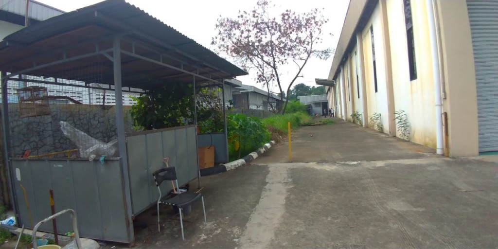 Gudang ex Pabrik di kawasan industri KIM Karawang Timur, Dkt KIIC Karawang Barat , Bangunan Istimewa — foto 2
