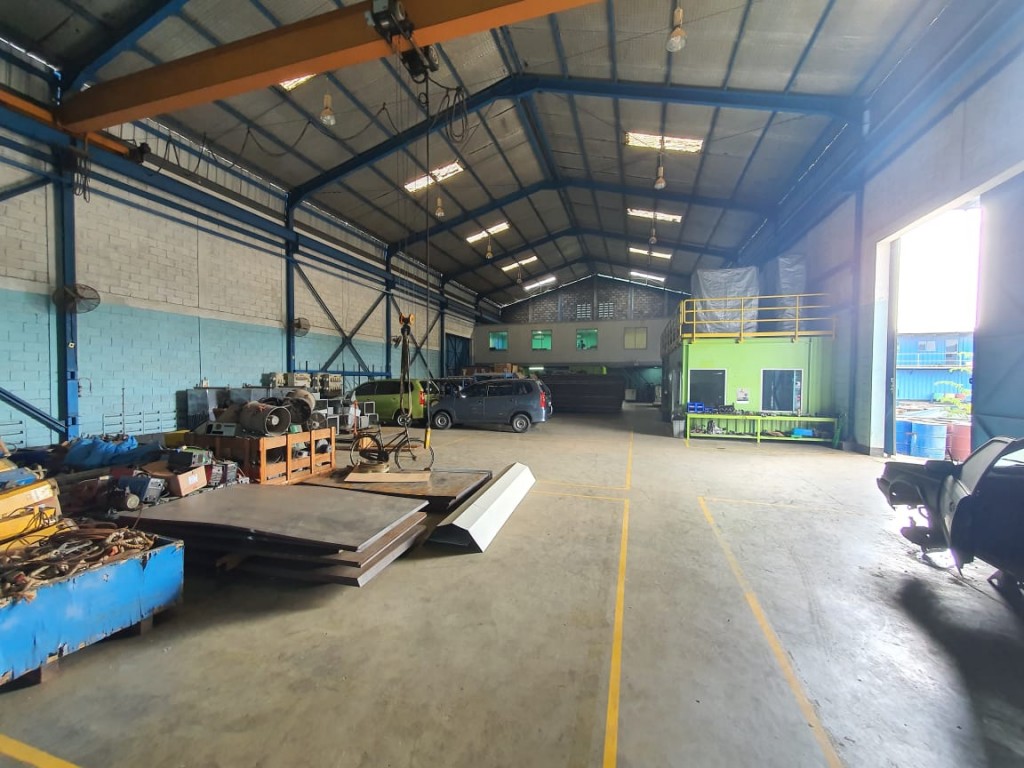 Gudang Siap Pakai di Kawasan Industri Jababeka Cikarang — foto 4