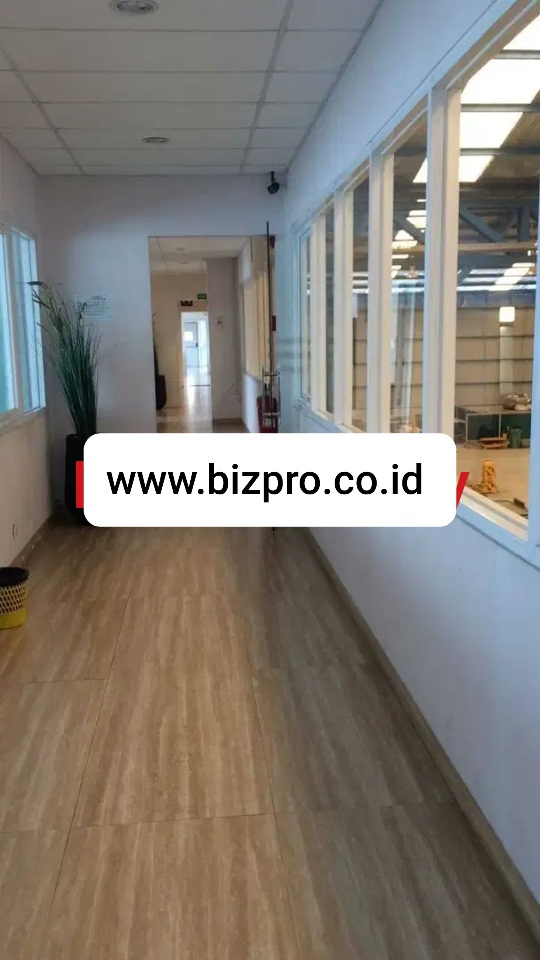 Gudang Strategis di Delta Silicon Lippo Cikarang — foto 3