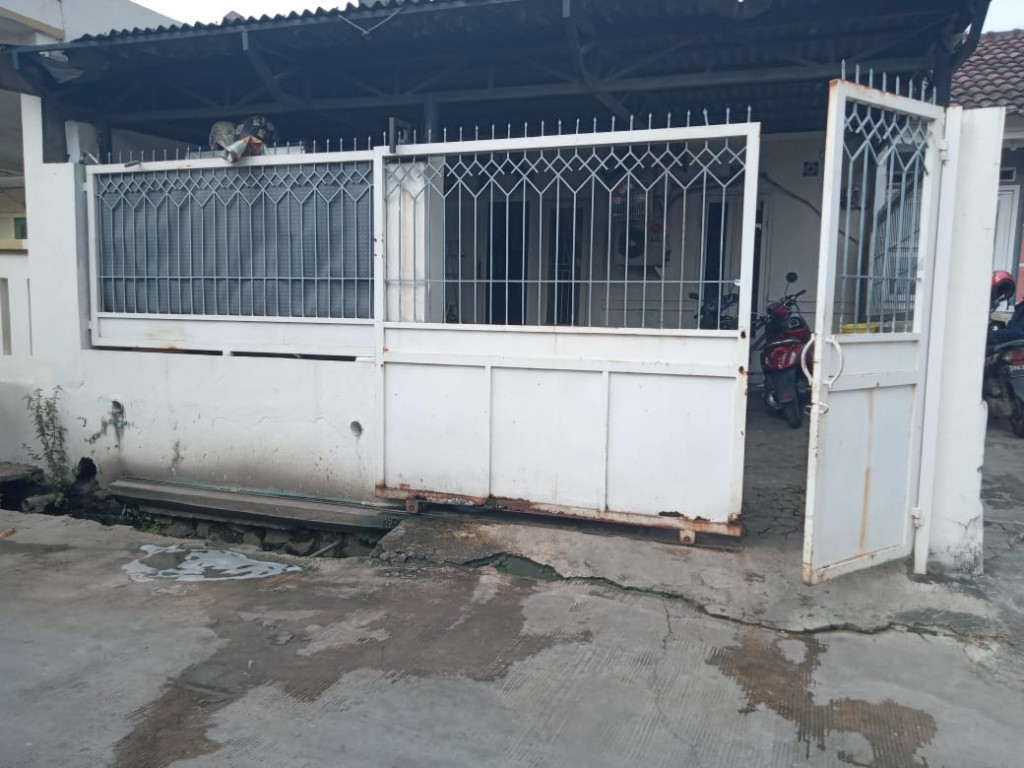 Rumah 3 Kamar Tidur Full Furnished di Perumahan Graha Cikarang — foto 3