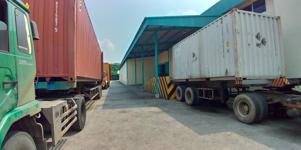 Dijual Gudang Pabrik Jababeka Lippo Cikarang Murah dekat Delta Silicon Cikarang — foto 2