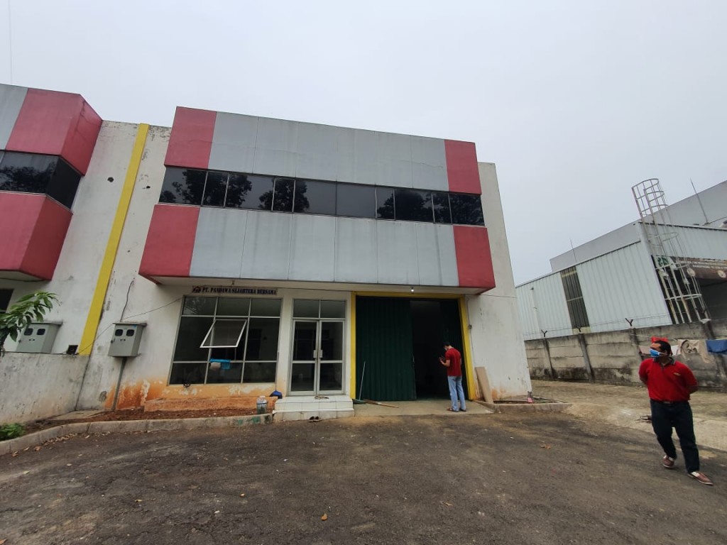 Gudang Termurah Dijual Sudah Renovasi di Jababeka 2 Cikarang dkt Delta Silicon Lippo Cikarang — foto 5
