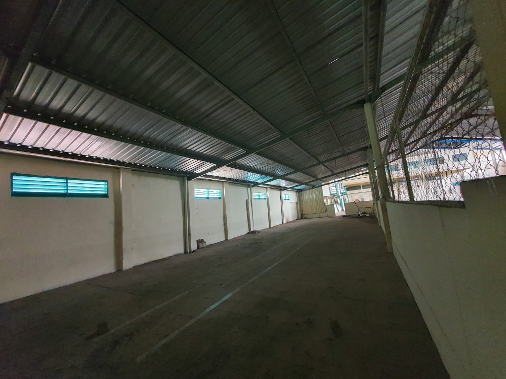 Disewakan Gudang Workshop di Luar kawasan Jababeka Cikarang per Dua Bulanan — foto 4