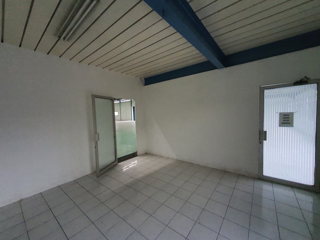 Workshop-Gudang Hyundai Lippo Cikarang Disewakan Bulanan — foto 4
