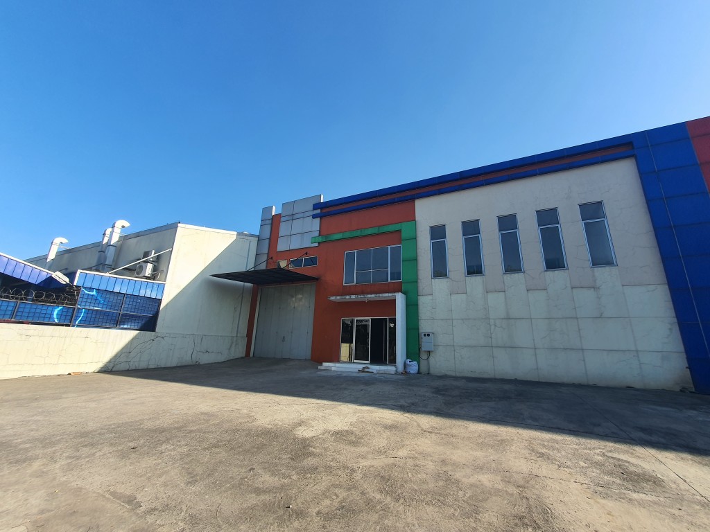 Disewakan Workshop-Gudang Delta Silicon Lippo Cikarang Murah — foto 2