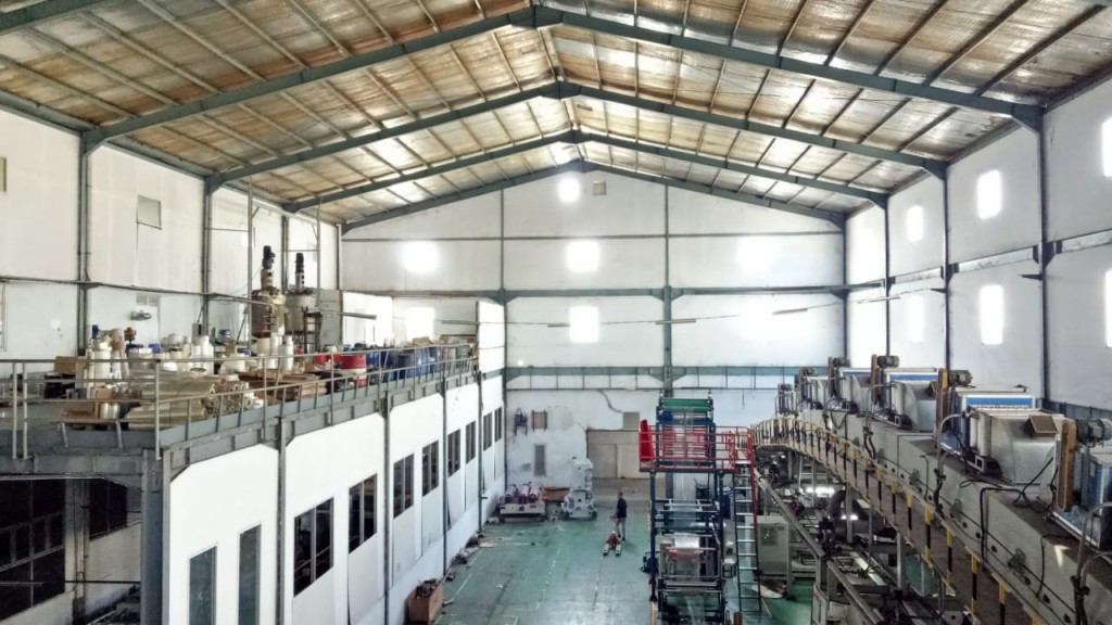 Pabrik-Gudang di Delta Silicon Cikarang Dijual Murah dekat Deltamas Cikarang — foto 5