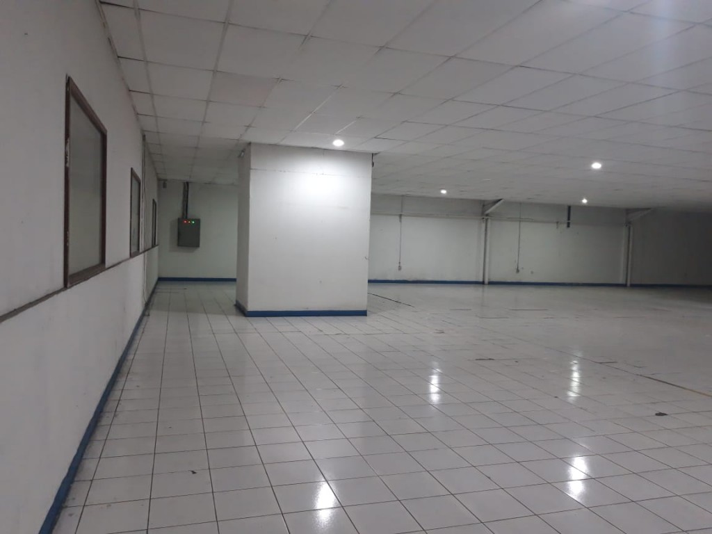 Gudang Dijual Jababeka 1 Cikarang Bekasi Dekat Lippo Cikarang Bekasi — foto 5
