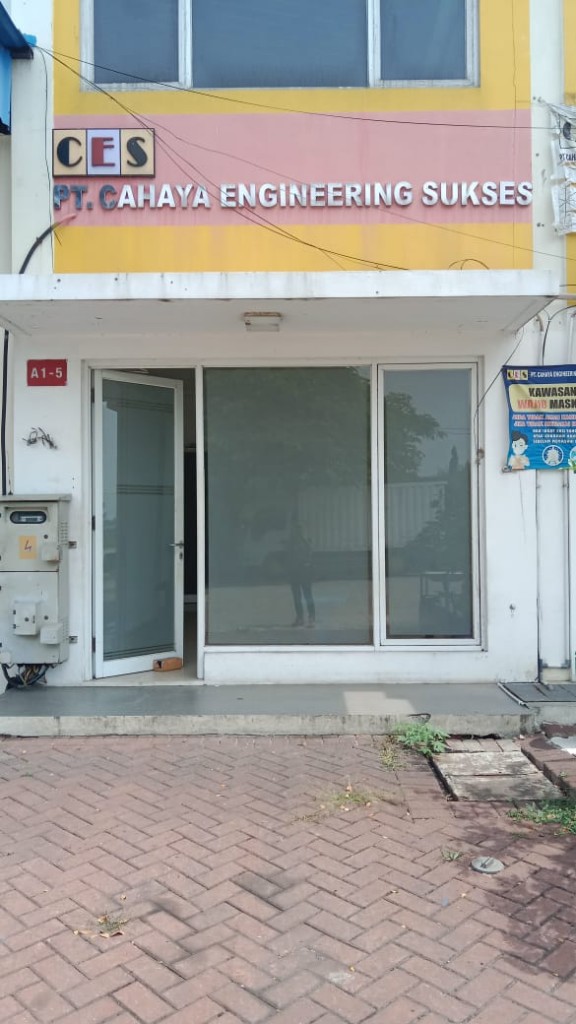 Disewakan Gudang 3 Bisnis Center Tanjung Pura Karawang Barat, KIIC, Surya Cipta Karawang — foto 4