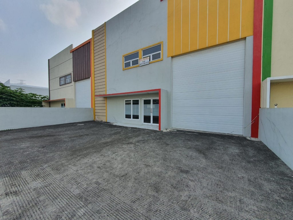 Dijual Gudang Workshop di Delta Silicon 5 Lippo Cikarang, Bekasi Murah Istimewa — foto 1