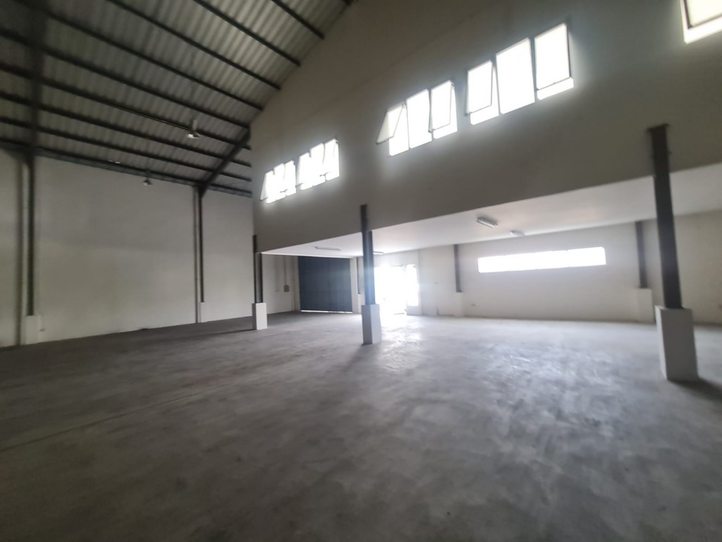 Disewakan Gudang di Delta Silicon 3 Lippo Cikarang dekat Jababeka 7 — foto 2