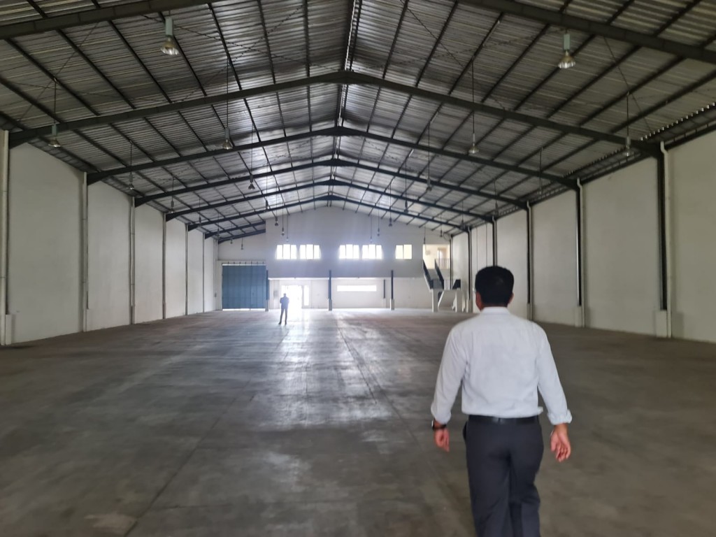 Disewakan Gudang di Delta Silicon 5 Cikarang,Bekasi dkt Jababeka 5 — foto 5