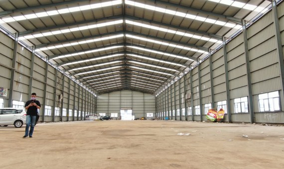 Disewakan Gudang di Rest Area TOL KM 19B Jakarta-Cikampek, dkt MM2100 Cibitung, Bekasi
