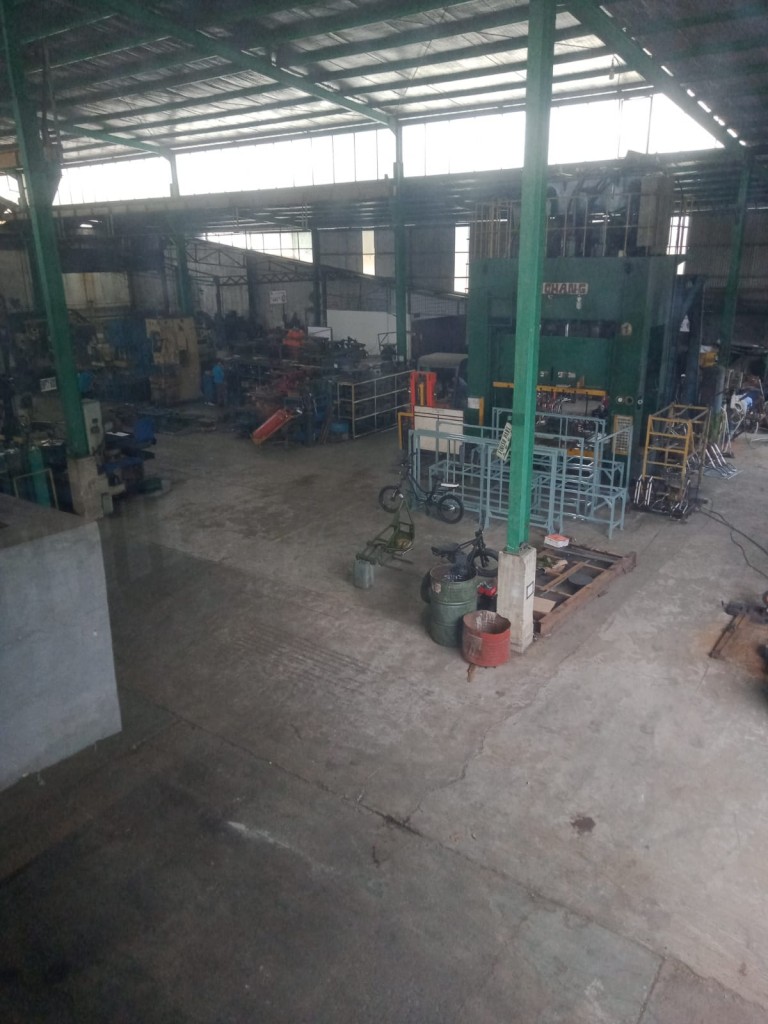 Dijual Gudang Workshop di Cikarang, Pinggir Jalan Raya Serang-Cibarusah, Cikarang dekat Delta Silicon 8 — foto 3