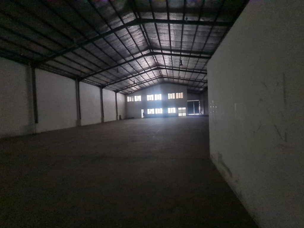 Disewakan Gudang OFFICENYA BESAR di Delta Silicon 3 Cikarang, dkt Jababeka 8 — foto 5