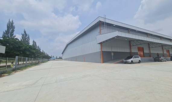 Disewakan Gudang di Delta Silicon 8 Lippo Cikarang, Dilengkapi Loading Dock & Auto Leveler dkt KITIC Deltamas