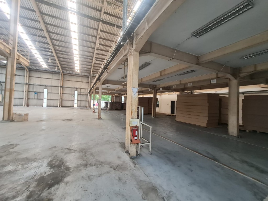 Dijual PT. ALL TRY INDUSTRIAL Ex Pabrik Murah, Di Kawasan EJIP dekat Gerbang Tol Cikarang Barat 5 — foto 3