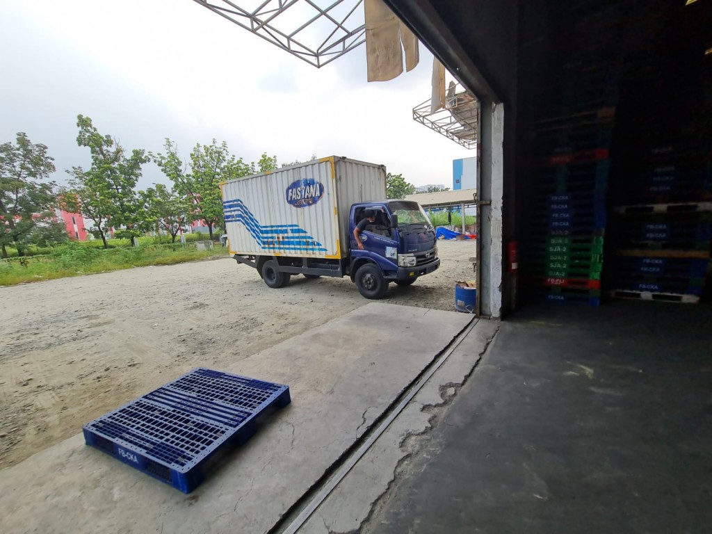 Gudang Hook Disewakan dkt Delta Silicon 1 Lippo Cikarang di Jababeka 2 Cikarang, Bekasi — foto 2