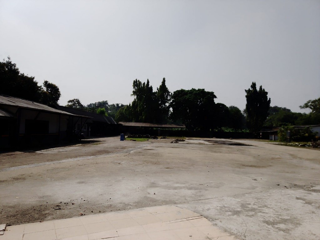 Disewakan Tanah-Open Yard di Cawang-Halim Jakarta Timur — foto 1