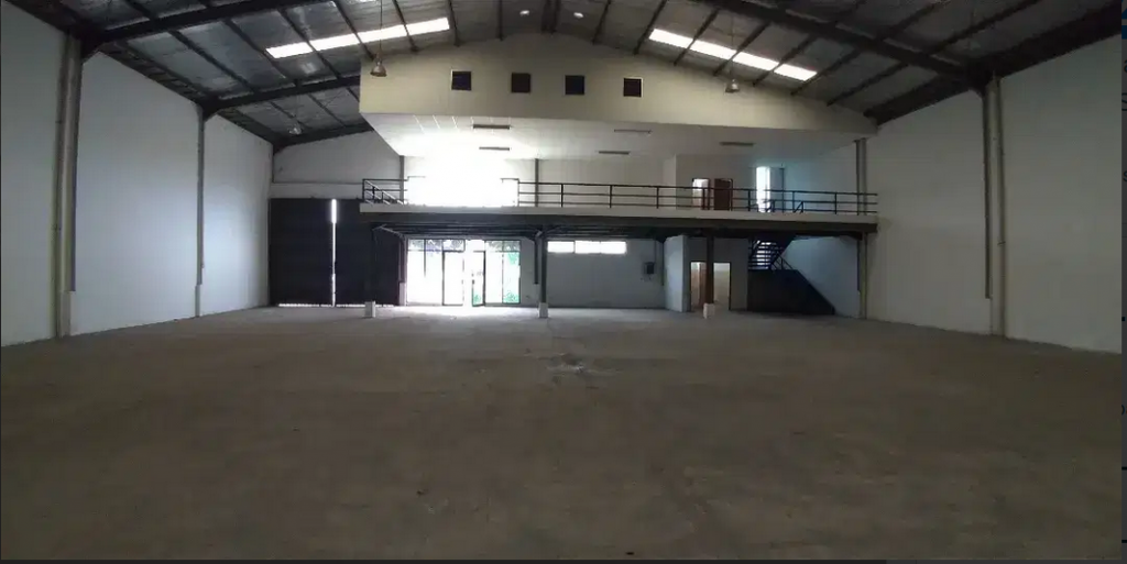Disewakan Gudang Siap Pakai Jababeka Cikarang,Delta Silicon — foto 1