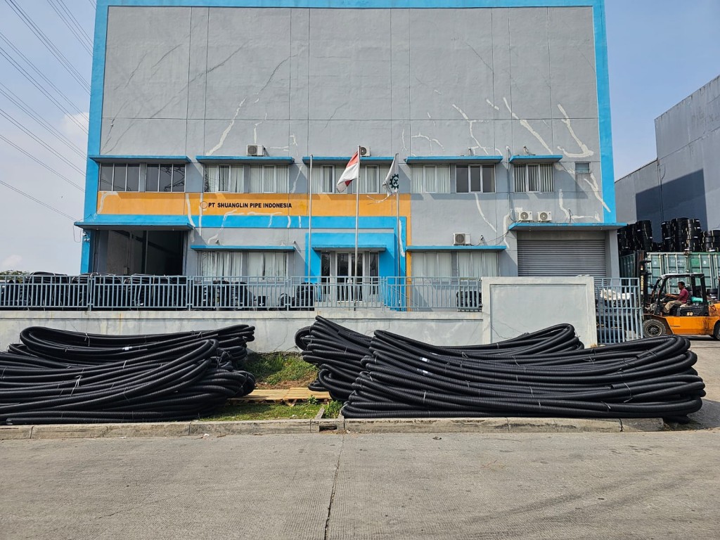 Dijual Pabrik Gudang Delta Silicon Cikarang,Jababeka,Deltamas,Bekasi — foto 1